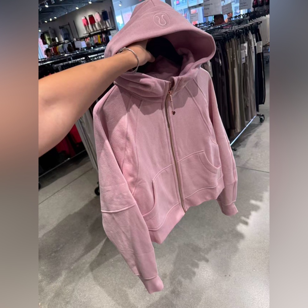 Brand New! Lululemon’s Women’s Light Pink Scuba! Size M/L - Picture 2 of 10